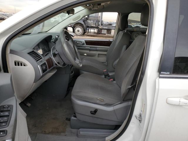 2A4RR5D17AR431742 - 2010 CHRYSLER TOWN & COU TOURING WHITE photo 7