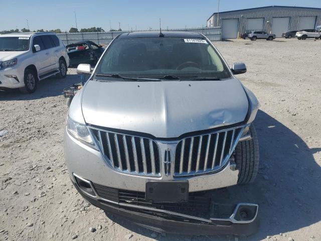 2LMDJ8JKXDBL27071 - 2013 LINCOLN MKX ვერცხლისფერი ფოტო 5