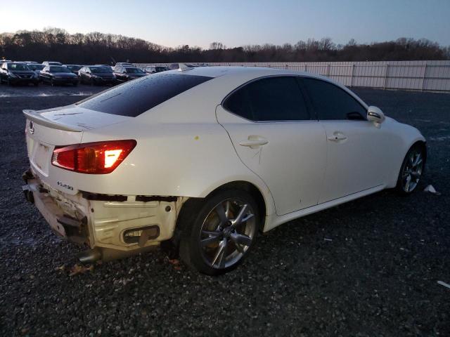 JTHBF5C27A5120916 - 2010 LEXUS IS 250 WHITE photo 3