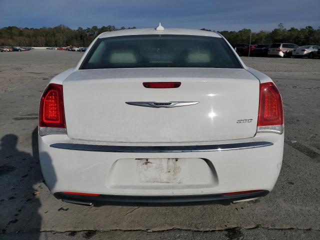 2C3CCAEG0KH689394 - 2019 CHRYSLER 300 LIMITED WHITE photo 6