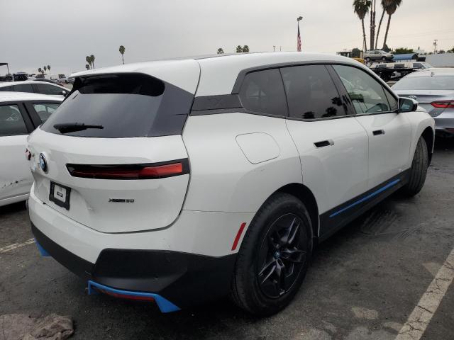 WB523CF0XRCN55554 - 2024 BMW IX XDRIVE50 Ağ foto 3