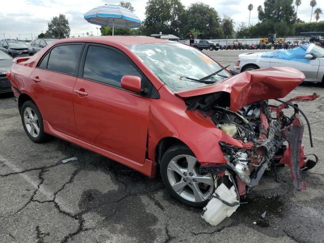 5YFBU4EE4DP176635 - 2013 TOYOTA COROLLA BASE Qırmızı foto 4