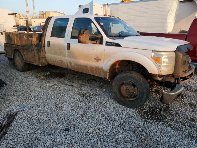 1FD8W3HT8FEB13154 - 2015 FORD F350 SUPER DUTY WHITE photo 4