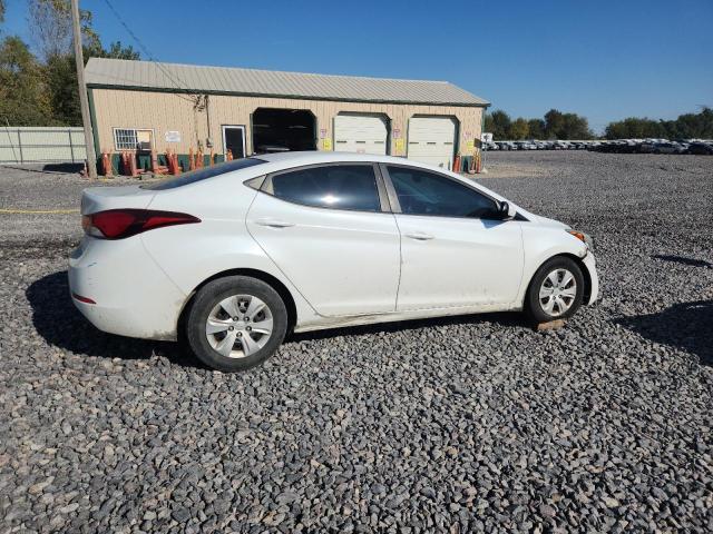 5NPDH4AE8GH751565 - 2016 HYUNDAI ELANTRA SE Beyaz fotoğraf 3