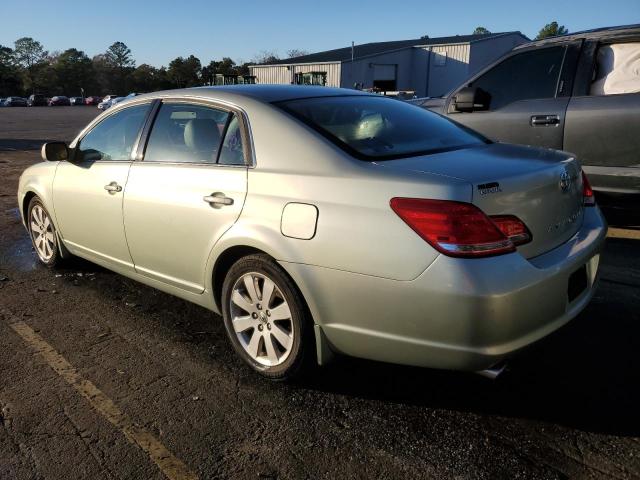 4T1BK36BX6U087593 - 2006 TOYOTA AVALON XL GREEN photo 2