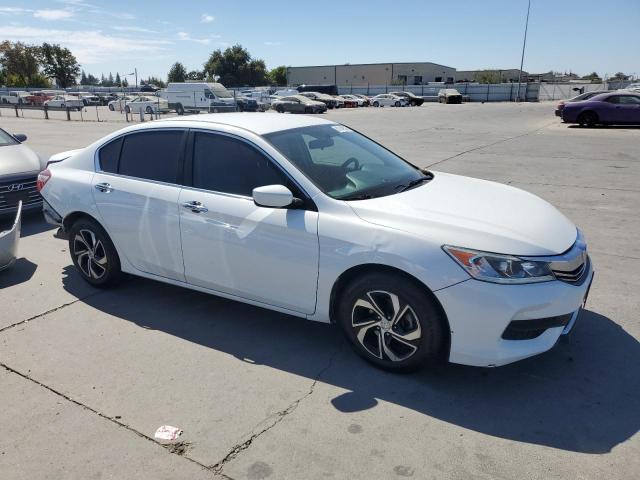 1HGCR2F32GA097093 - 2016 HONDA ACCORD LX WHITE photo 4