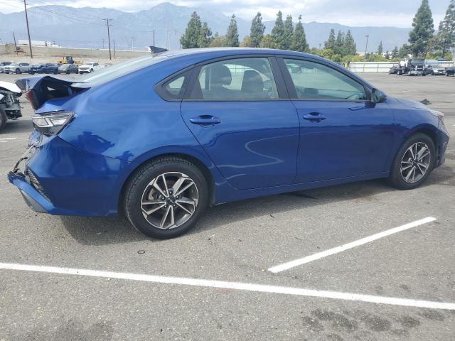 3KPF24AD3NE482913 - 2022 KIA FORTE FE 蓝色 照片 3