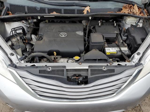 5TDYK3DC1ES449906 - 2014 TOYOTA SIENNA XLE SILVER photo 12