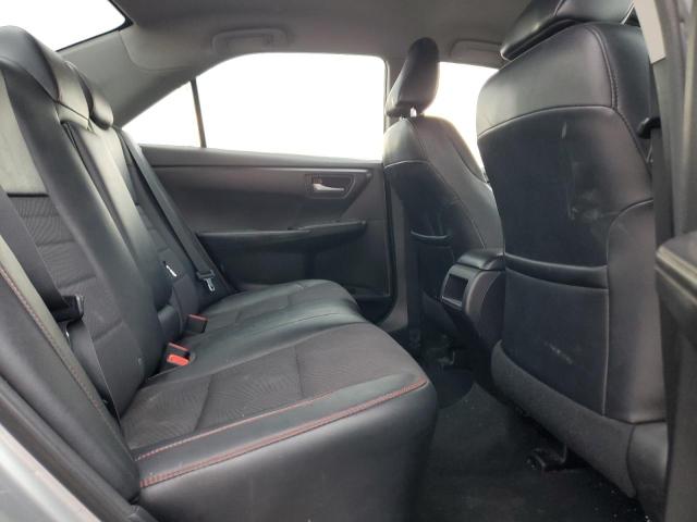 4T1BF1FK4HU390235 - 2017 TOYOTA CAMRY LE SILVER photo 10