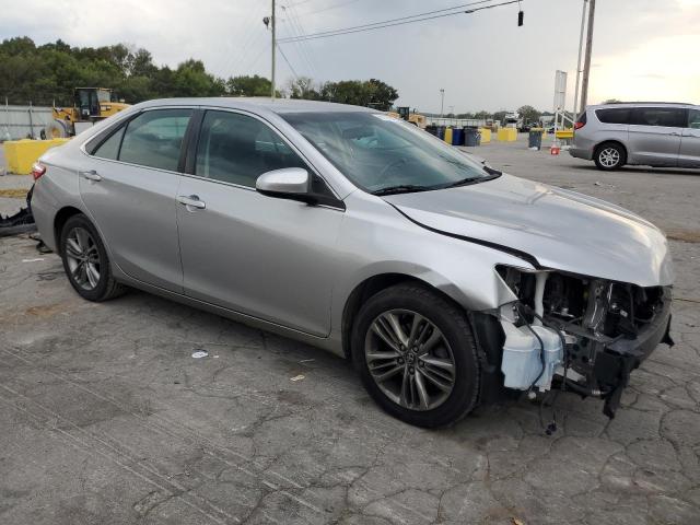 4T1BF1FK4HU390235 - 2017 TOYOTA CAMRY LE SILVER photo 4