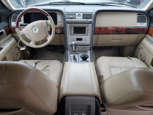 5LMFU28536LJ09045 - 2006 LINCOLN NAVIGATOR TAN photo 8