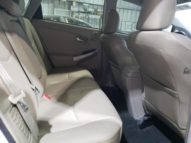 JTDKN3DU9D5589812 - 2013 TOYOTA PRIUS WHITE photo 11