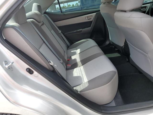 5YFBURHEXHP647900 - 2017 TOYOTA COROLLA L SILVER photo 10