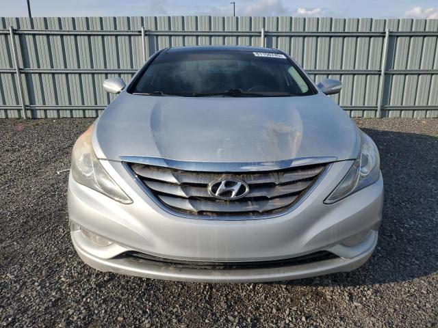 5NPEC4AB0CH324819 - 2012 HYUNDAI SONATA SE Silber Foto 5