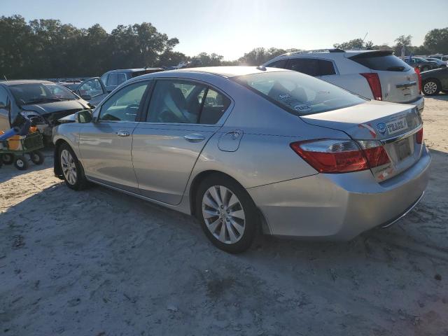 1HGCR2F85DA116324 - 2013 HONDA ACCORD EXL SILVER photo 2