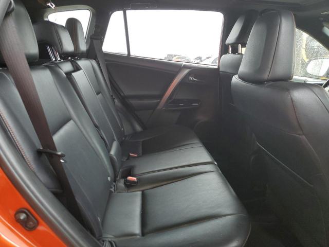 JTMNFREV2GD089313 - 2016 TOYOTA RAV4 SE ნარინჯისფერი ფოტო 11