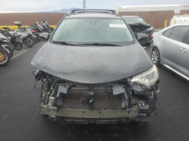 2T3ZFREV7JW480727 - 2018 TOYOTA RAV4 LE Қара фото 5