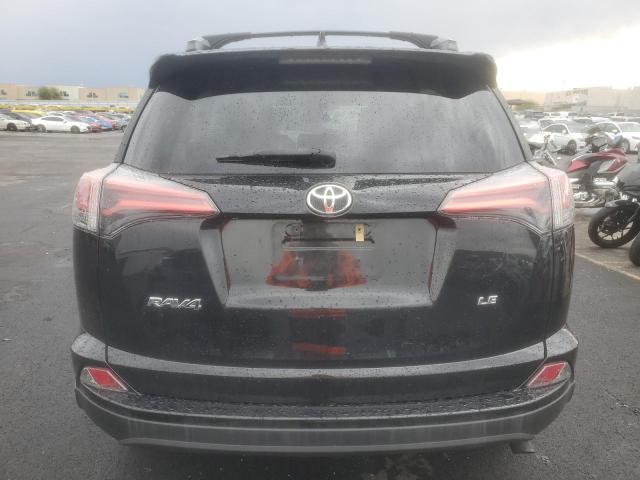2T3ZFREV7JW480727 - 2018 TOYOTA RAV4 LE Қара фото 6