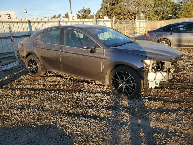 4T1G11AK0RU235467 - 2024 TOYOTA CAMRY SE NIGHT SHADE GRAY photo 4