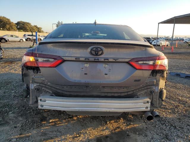 4T1G11AK0RU235467 - 2024 TOYOTA CAMRY SE NIGHT SHADE GRAY photo 6