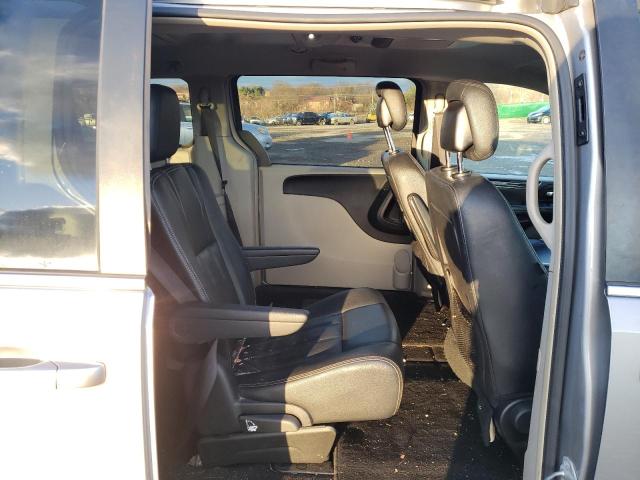 2C4RC1BGXFR695777 - 2015 CHRYSLER TOWN & COU TOURING 银色 照片 11