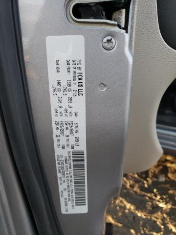 2C4RC1BGXFR695777 - 2015 CHRYSLER TOWN & COU TOURING 银色 照片 13