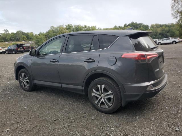 JTMBFREV8HD221558 - 2017 TOYOTA RAV4 LE 灰色 照片 2