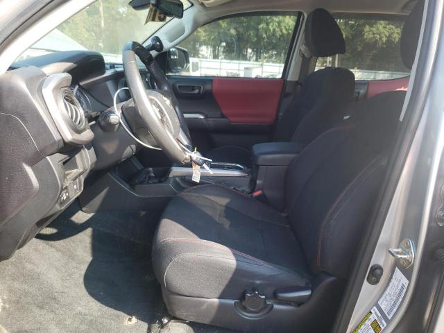 5TFAZ5CN2JX058313 - 2018 TOYOTA TACOMA DOUBLE CAB Күміс фото 7