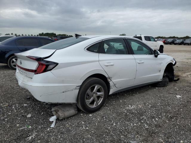 5NPEG4JA8LH008547 - 2020 HYUNDAI SONATA SE WHITE photo 3