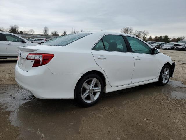 4T1BF1FK9CU502794 - 2012 TOYOTA CAMRY BASE WHITE photo 3