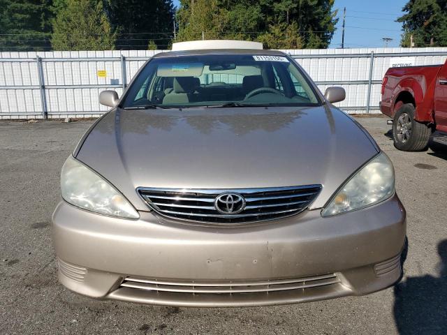 4T1BE32K75U558918 - 2005 TOYOTA CAMRY LE GOLD photo 5
