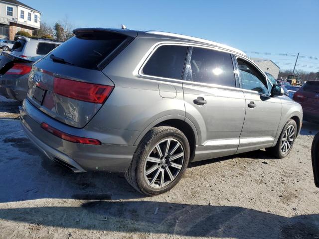 WA1AAAF7XJD010468 - 2018 AUDI Q7 PREMIUM SILVER photo 3