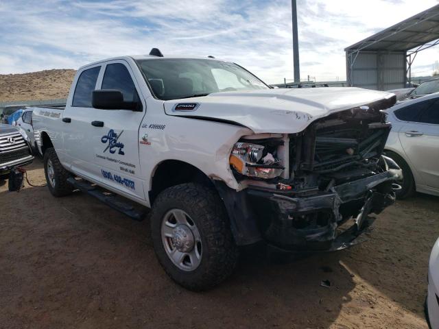 3C6UR5CL2KG667281 - 2019 RAM 2500 TRADESMAN WHITE photo 4