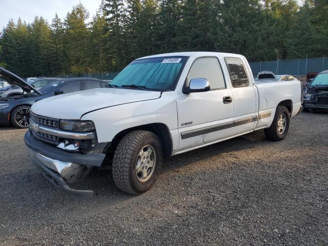2001 CHEVROLET SILVERADO C1500, 