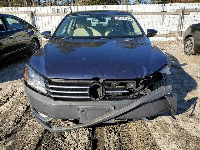 1VWBM7A38CC085197 - 2012 VOLKSWAGEN PASSAT SE BLUE photo 5