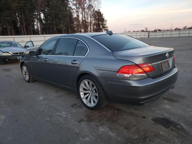 WBAHN83557DT65042 - 2007 BMW 750 GRAY photo 2