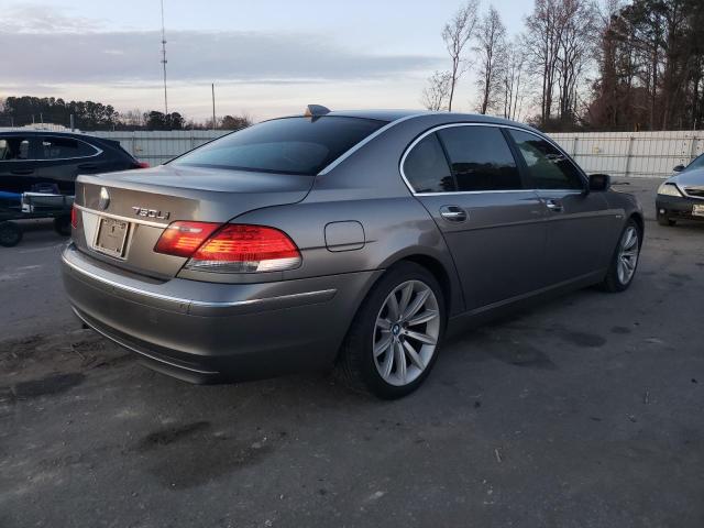 WBAHN83557DT65042 - 2007 BMW 750 GRAY photo 3