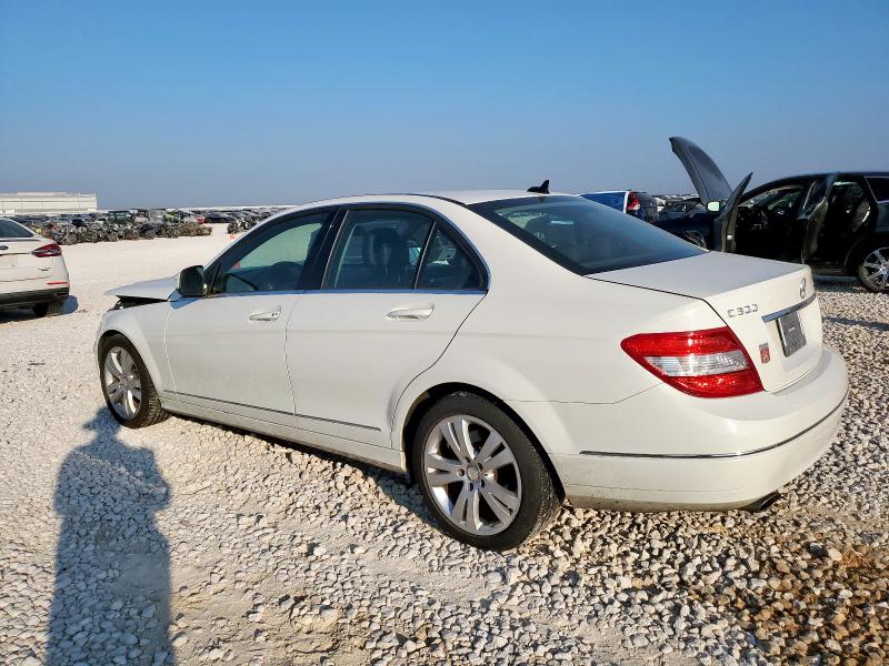 WDDGF81X59F209161 - 2009 MERCEDES-BENZ C 300 4MATIC WHITE photo 2