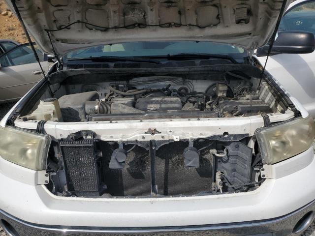 5TFBT54187X005500 - 2007 TOYOTA TUNDRA DOUBLE CAB SR5 WHITE photo 11