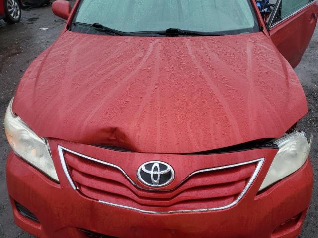 4T1BF3EK3AU515860 - 2010 TOYOTA CAMRY BASE RED photo 11