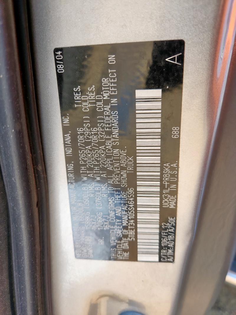 5TBET34105S464596 - 2005 TOYOTA TUNDRA DOUBLE CAB SR5 SILVER photo 13