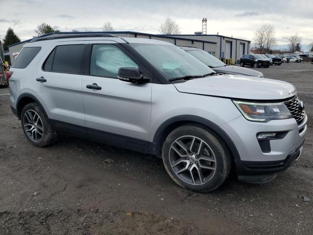 1FM5K8GT2JGA87418 - 2018 FORD EXPLORER SPORT SILVER photo 4