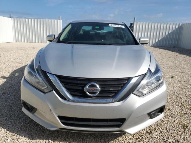 1N4AL3AP3HC122117 - 2017 NISSAN ALTIMA 2.5 银色 照片 5