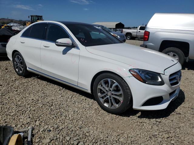 55SWF4JB7HU195624 - 2017 MERCEDES-BENZ C 300 WHITE photo 4