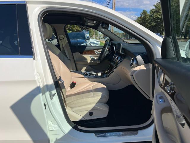 WDC0G4KB4HF243069 - 2017 MERCEDES-BENZ GLC 300 4MATIC WHITE photo 5