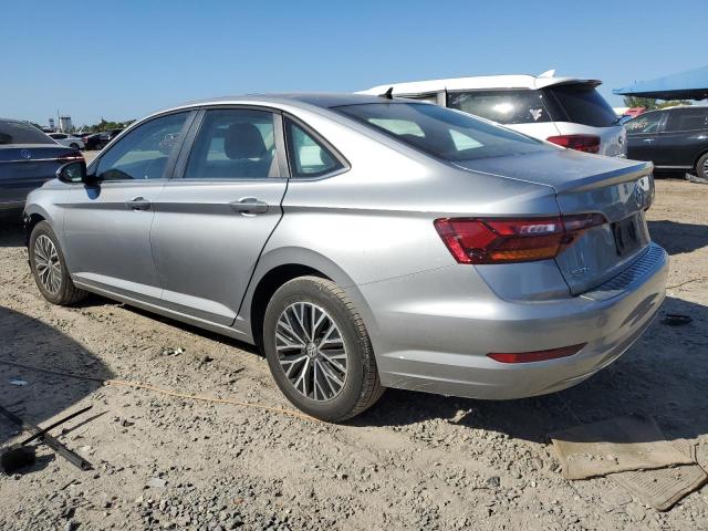 3VWC57BU4KM208497 - 2019 VOLKSWAGEN JETTA S SILVER photo 2