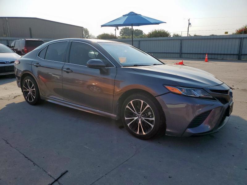 4T1B11HK6KU162644 - 2019 TOYOTA CAMRY L GRAY photo 4