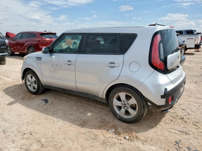 KNDJN2A27K7677395 - 2019 KIA SOUL فضي صورة 2