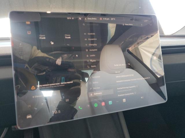 5YJ3E1EA2SF072795 - 2025 TESLA MODEL 3 Սև լուսանկար 9