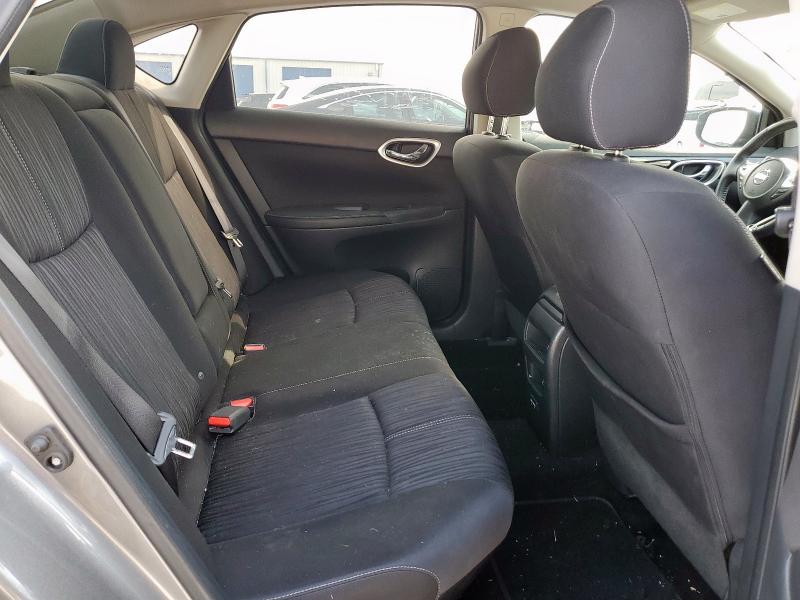 3N1AB7AP3JY298802 - 2018 NISSAN SENTRA S Сұр фото 10